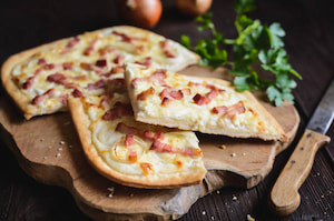 Flammekueche, the most iconic of all Alsatian dishes